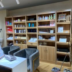 -涂tu指甲日式美甲美睫店