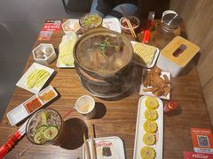 -阿润打边炉·鲜切鸡煲(华漕店)