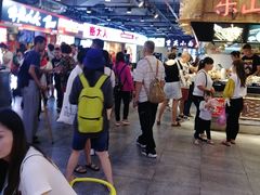 -好吃街美食城(八一广场店)