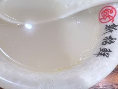 -新招鲜本地鸡窝(平凉路店)