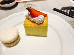 -东方滨江大酒店·滨江厅