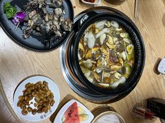 -一朵菌·野生菌探索家火锅(南亚店)