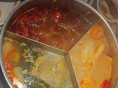 -潮牛壹号鲜牛肉火锅(世界城广场店)
