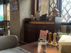 -卡普里披萨·牛扒·下午茶