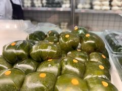 -白玉兰食品甜凤店(合生汇店)