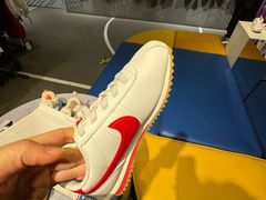 -NIKE品牌体验店(金源新燕莎店)