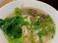 清炖牛肉面-台北楚楚园馅饼粥(虹桥南丰城店)