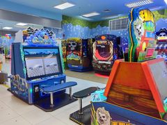 -鑫嘉汇购物中心