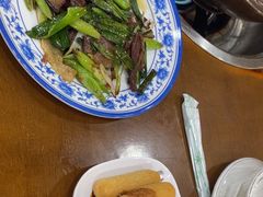 -岳记兴隆·青城腊排铜火锅(融创店)
