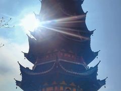 -龙华寺