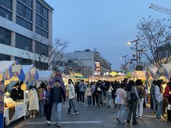 -杭州湖滨银泰in77