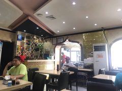 大堂-清真素福拉面丝路美食(六里桥东店)