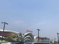 -融创茂-停车场