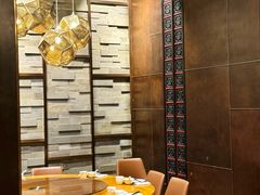 -乐忻皇朝(上海中心大厦店)