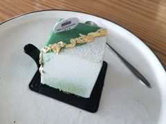 -水边咖啡(黄金水岸店)
