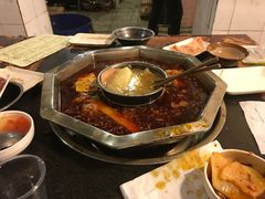 鸳鸯锅-邓莽子老火锅(鲁祖庙店)
