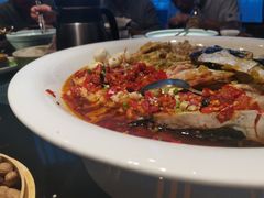 双色鸳鸯鱼头王-望湘园·洞庭渔宴(浦江欢乐颂店)