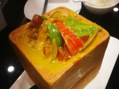 港式面包咖喱鸡-高第街56号港式餐厅·精选(世茂广场宽厚里大明湖店)