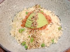 牛油果拌饭-小食院简餐厅