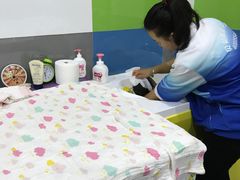 -贝贝鲸亲子游泳俱乐部(富城商楼店)