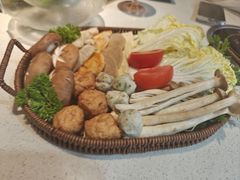 -一叶一世界·素食餐厅(锦华万达店)