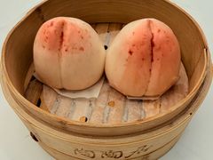 金沙红豆孖桃包-陶陶居酒家(第十甫路总店)