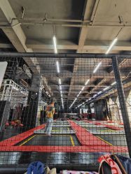 -零重力蹦床空间·滑梯·海洋球·团建(奥特莱斯店)