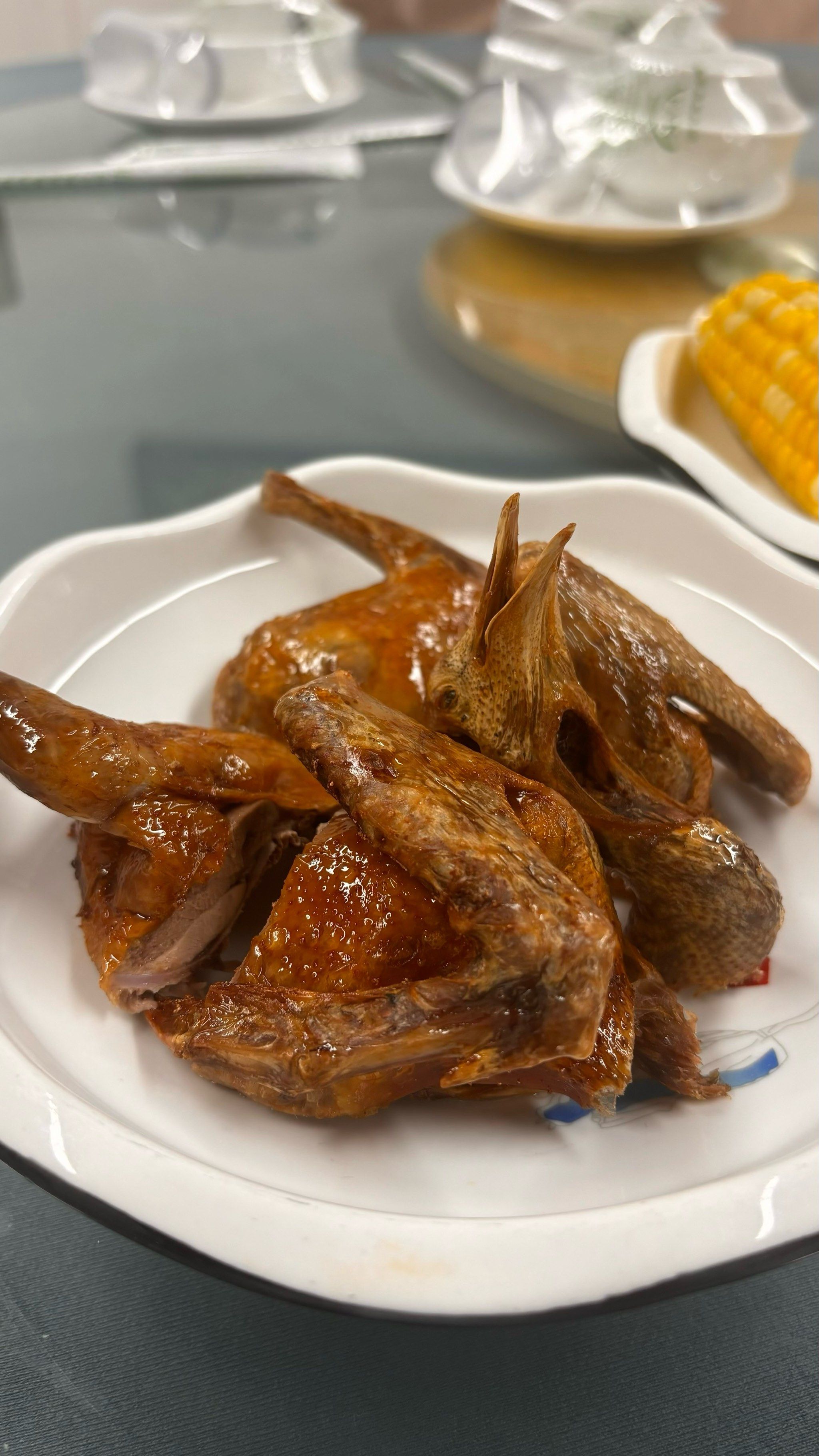 逛完虹桥公园吃虹桥小院