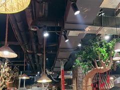 -破瓦寒窑·地摊烤羊排