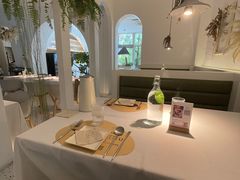 -春树下·树屋花房西餐厅(罍街AS1980店)