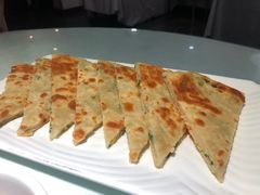 鸭王葱花饼-鸭王烤鸭店(三里河店)