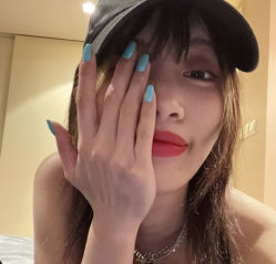 -七月美睫 美甲