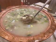 铜锅羊汤-老猎户炭火锅羊汤(万达店)