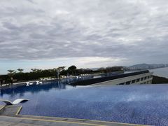 -三亚湾海居铂尔曼度假酒店