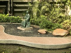 -香港大学