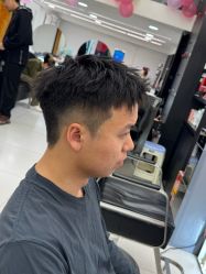 -乾健·烫染·接发SALON