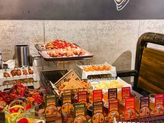 -麦凯伦烧烤·精酿超级工厂店(金桥总店)