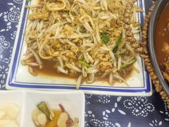 -八两八金·莱芜特色炒鸡(市南漳浦路店)