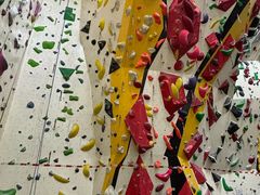 -问山MountQuest攀岩馆