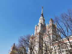 -莫斯科大学