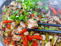 -廖哥泡椒兔(峨眉店)