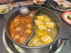 -沸炉重庆老火锅(军事博物馆店)