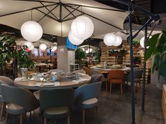大堂-日进一片海.生腌海鲜火锅.宵夜烧烤(三里屯总店)