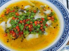 老妈藤椒鱼-张太婆老妈蹄花川菜馆·中华餐饮老字号(望平街店)