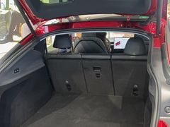 -TESLA 特斯拉(上海太古汇体验店)