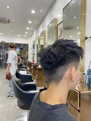 -迈丝发型艺术