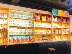 -猫十亿·布偶金渐层·曼基康矮脚猫舍(青年路店)