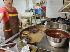 -老味道遵义虾子羊肉粉(兴关路店)