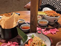-三亚艾迪逊酒店·海滩烧烤 BARBACOA·现场乐队·浪漫晚餐·烧烤海鲜