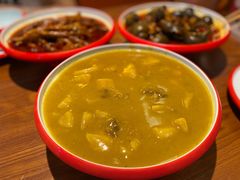 -老闵田螺馆·南昌市井菜·特色小吃(总店)